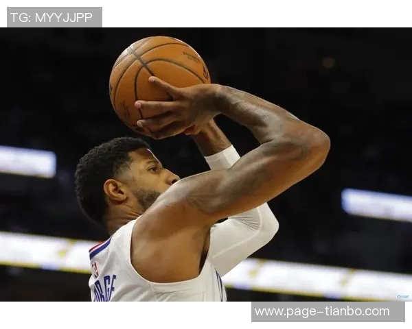 乔治首秀在即期待未来一周或11月重返赛场展现风采 乔治首秀在即期待未来一周或11月重返赛场展现风采