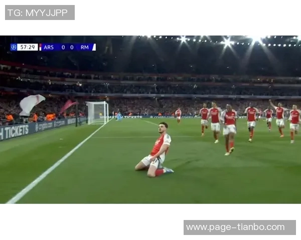 小哈吉任意球惊艳全场29年后重现父亲辉煌瞬间 小哈吉任意球惊艳全场29年后重现父亲辉煌瞬间